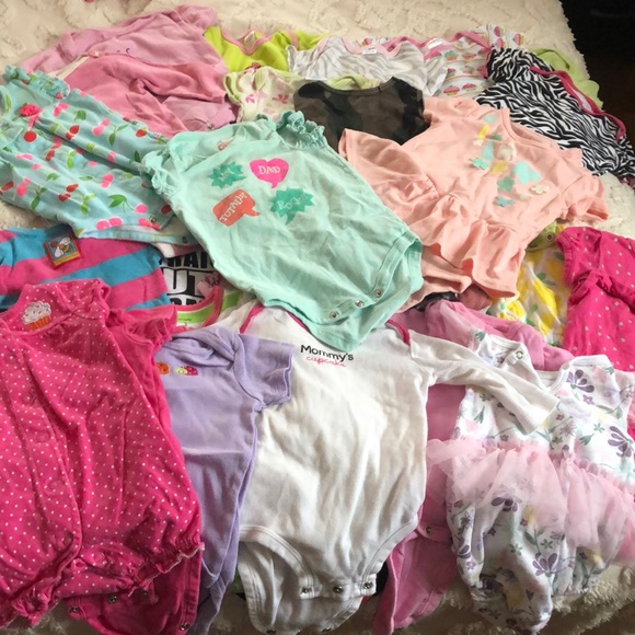 Carter's Other - 🌵🎄Bundle of Onesies new 0-9 months